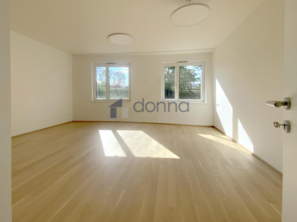 Pronájem bytu 1+kk 39 m2