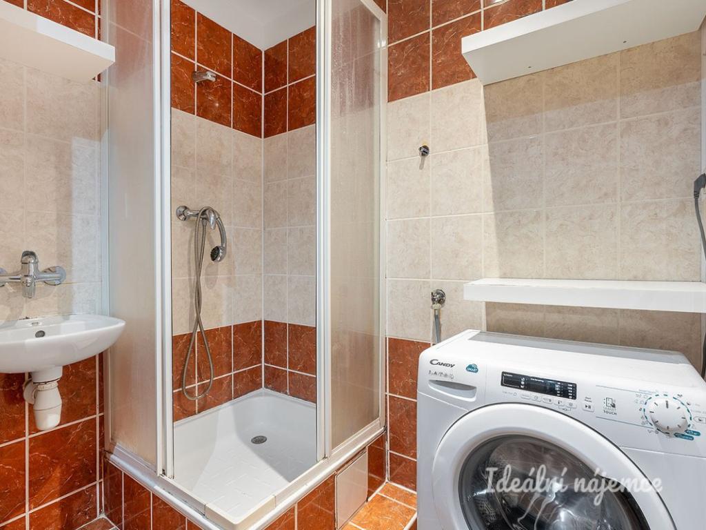 Pronájem bytu 1+1 28 m2