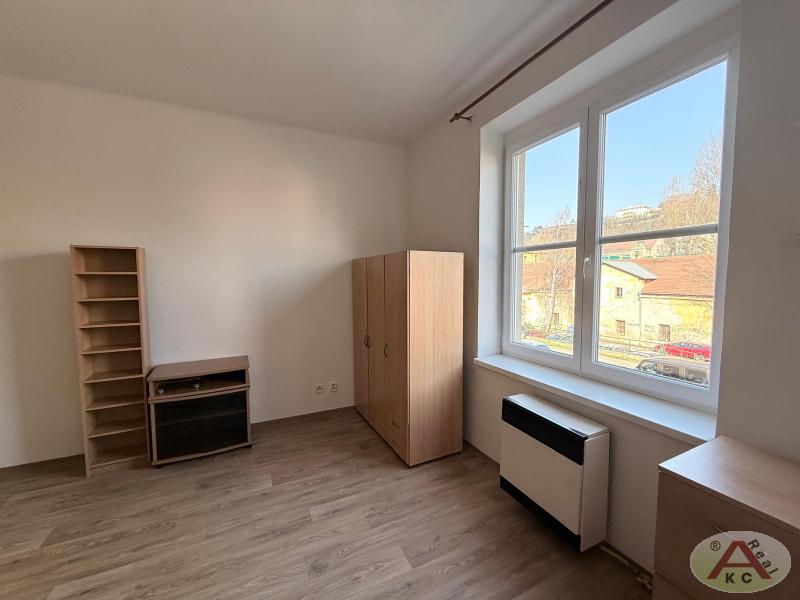 Pronájem bytu 1+kk 30 m2