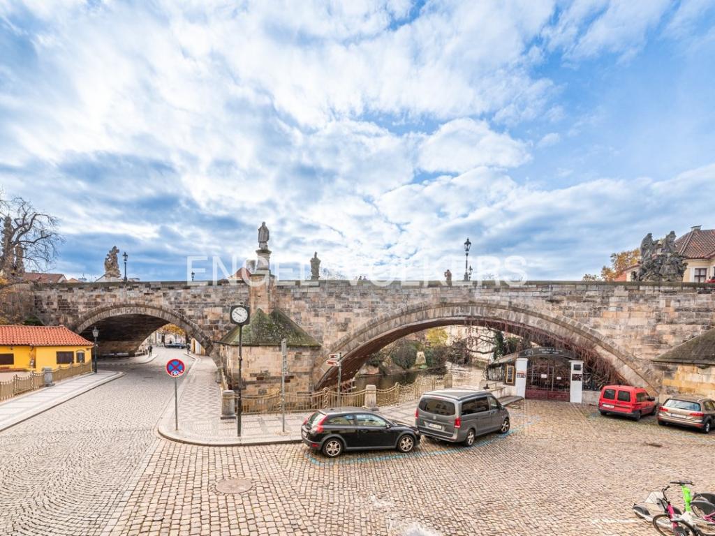 Pronájem bytu 2+1 85 m2