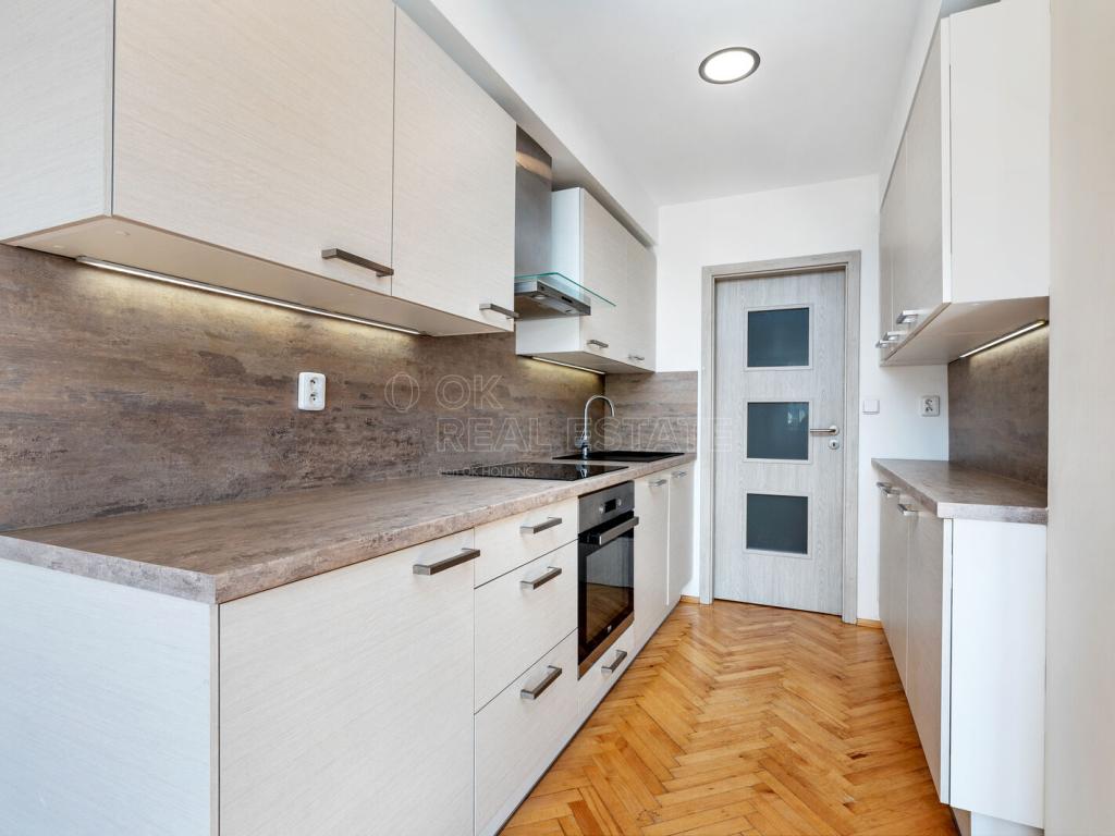Pronájem bytu 2+1 54 m2, Praha – náhled fotky 7