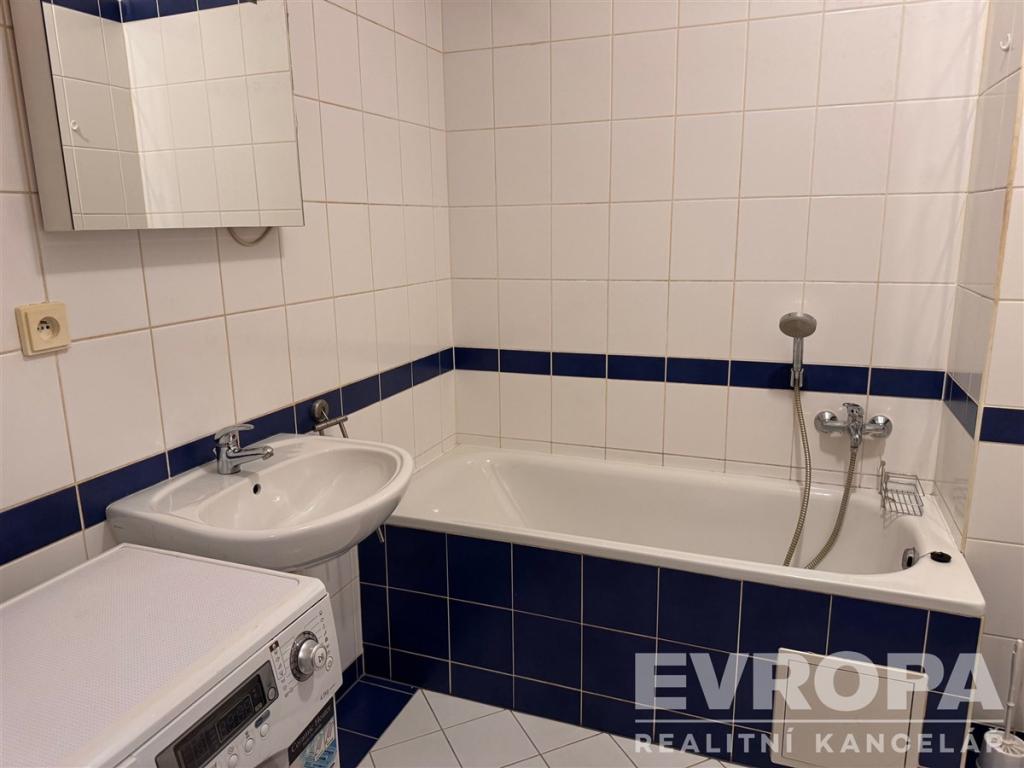 Pronájem bytu 1+kk 35 m2