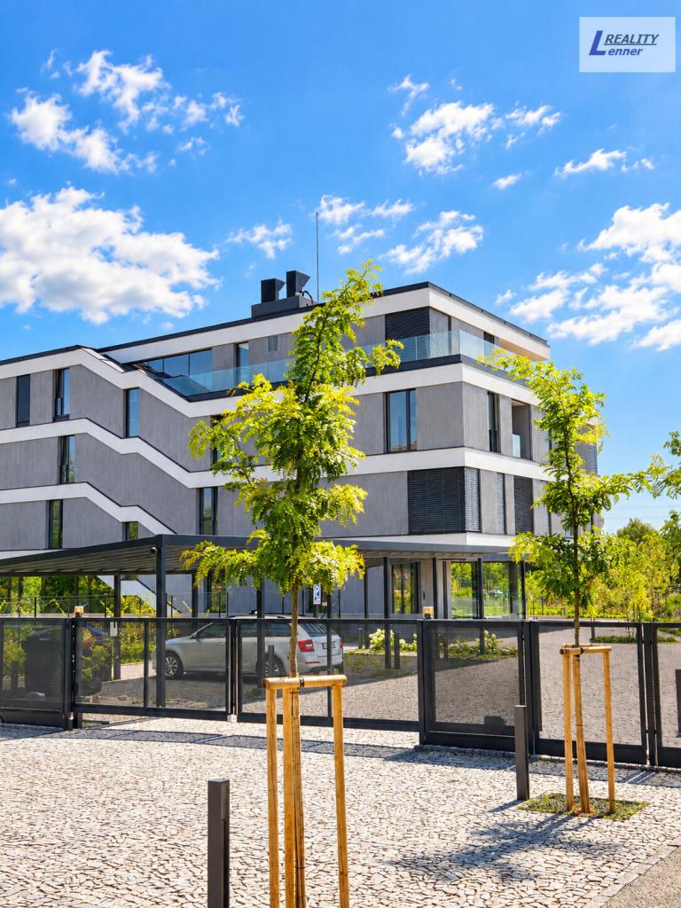 Pronájem bytu 2+kk 59 m2, Praha – náhled fotky 16