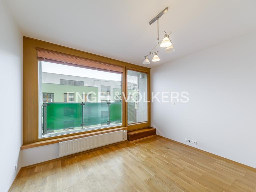 Pronájem bytu 3+kk 86 m2