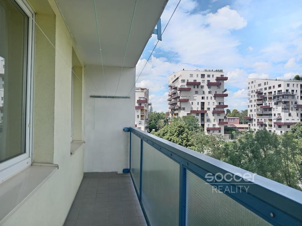 Pronájem bytu 1+kk 32 m2
