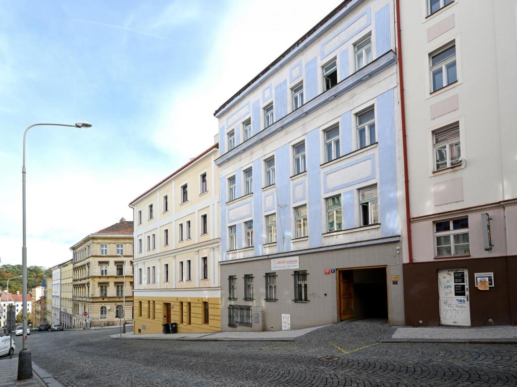 Pronájem bytu 2+kk 50 m2, Praha – náhled fotky 18