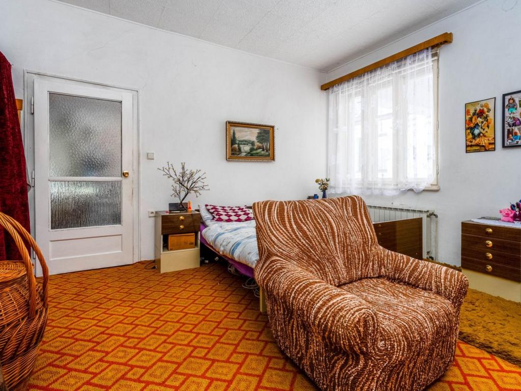 Prodej domu 365 m2, Úsobí – náhled fotky 4