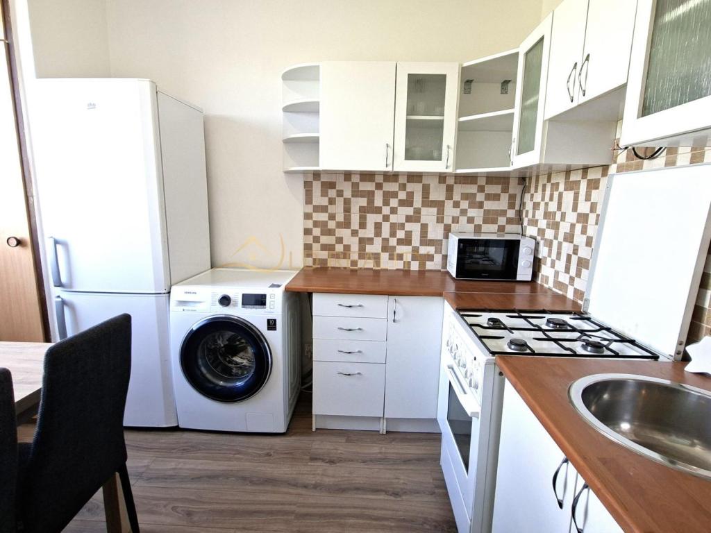 Pronájem 2+1, Lutín - Na Sídlišti, 12000 Kč, 44 m2