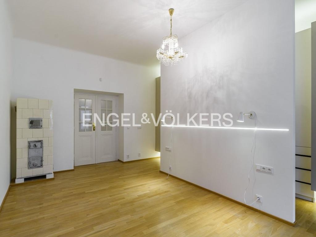 Pronájem bytu 3+kk 137 m2, Praha – náhled fotky 9