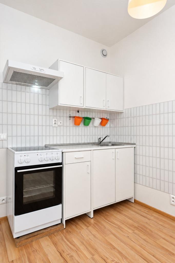 Prodej bytu 1+kk 33 m2, Praha – náhled fotky 8