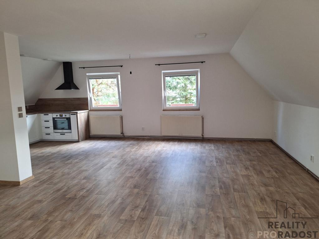 Pronájem bytu 3+kk 83 m2
