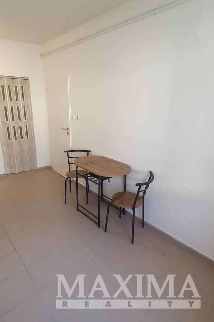 Pronájem bytu 1+kk 35 m2