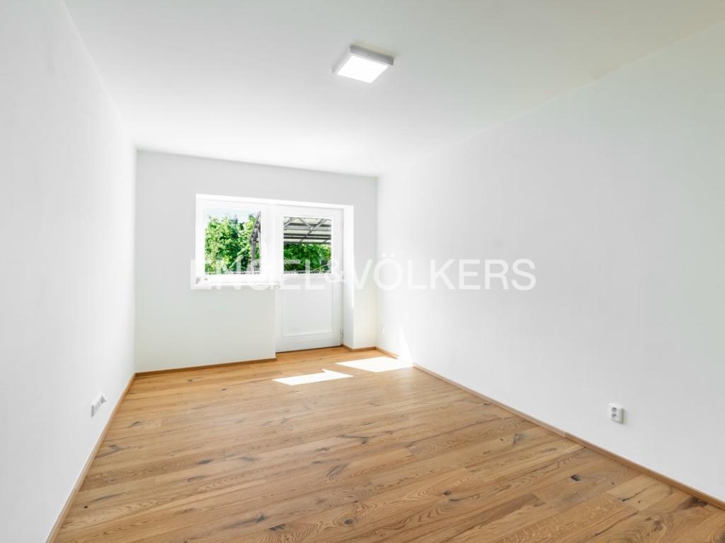 Prodej bytu 3+kk 81 m² – pohled 4