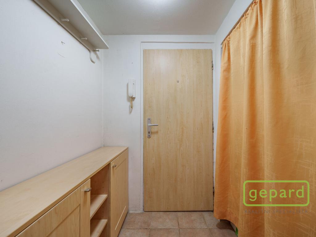 Prodej bytu 1+1 37 m2, Karlovy Vary – náhled fotky 10