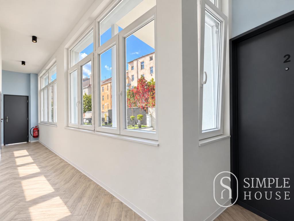 Pronájem bytu 3+kk 58 m2, Praha – náhled fotky 19