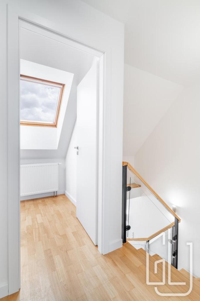 Prodej bytu 3+1 84 m2, Praha – náhled fotky 10