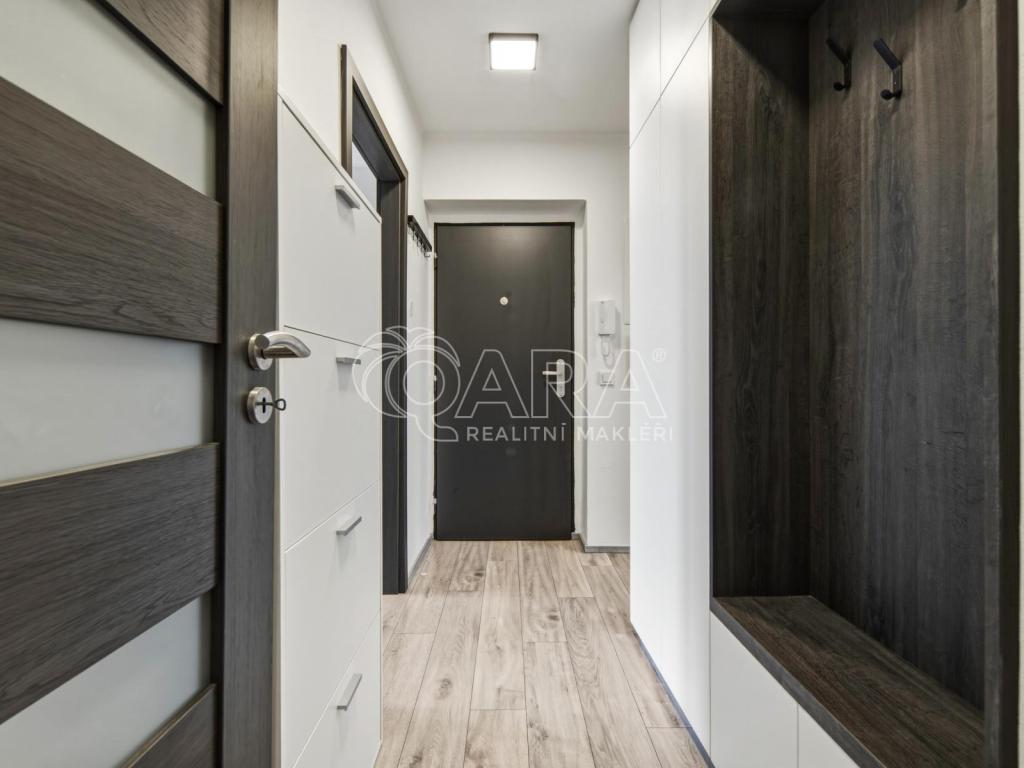 2+1 Apartment in Hradec Králové, Okrouhlík, Pražské Předměstí – pohled 4