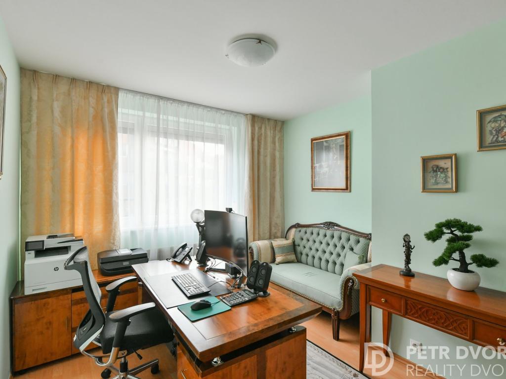 Prodej bytu 4+kk 100 m2, Praha – náhled fotky 9