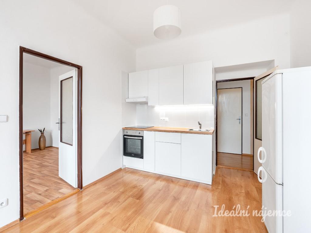 Pronájem bytu 2+1 80 m2
