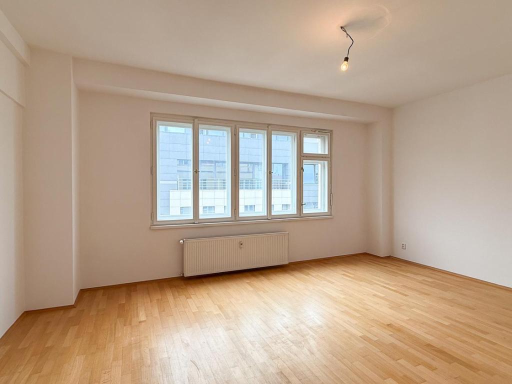 Pronájem bytu 2+kk 62 m2