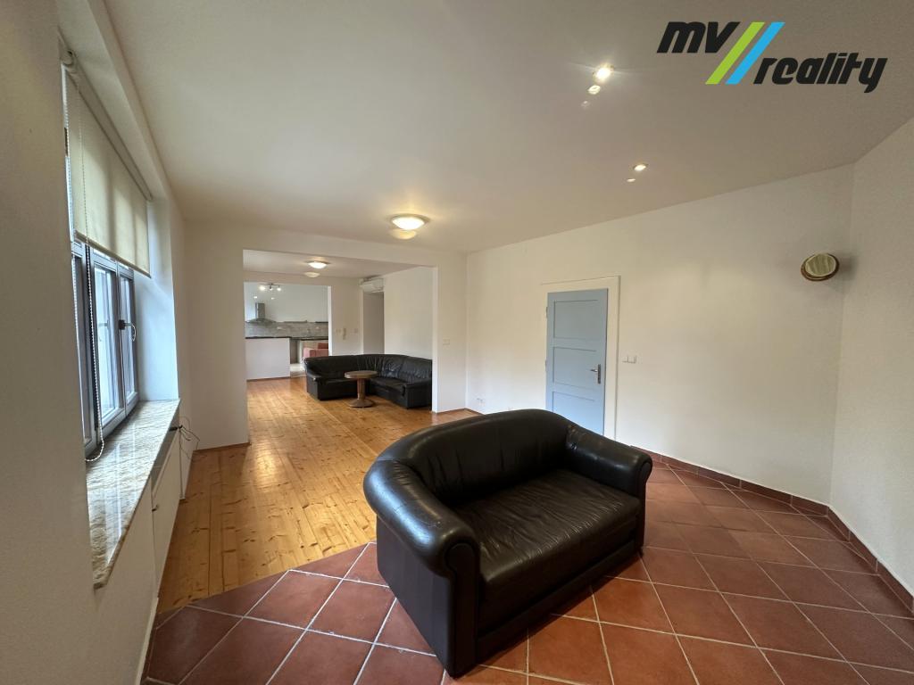 Pronájem bytu 2+kk 90 m2