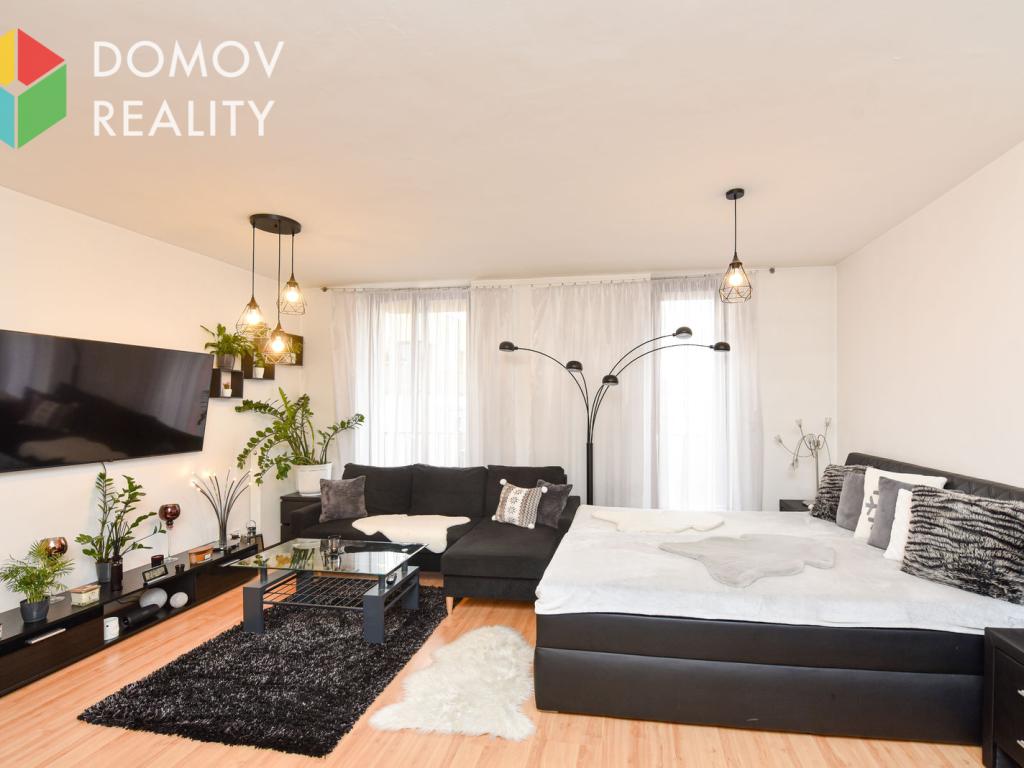 Pronájem bytu 1+kk 38 m2