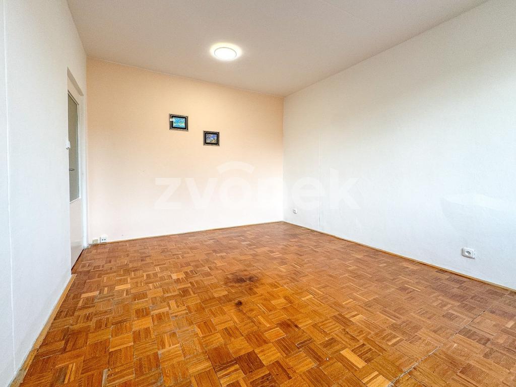 Pronájem bytu 1+1 39 m2