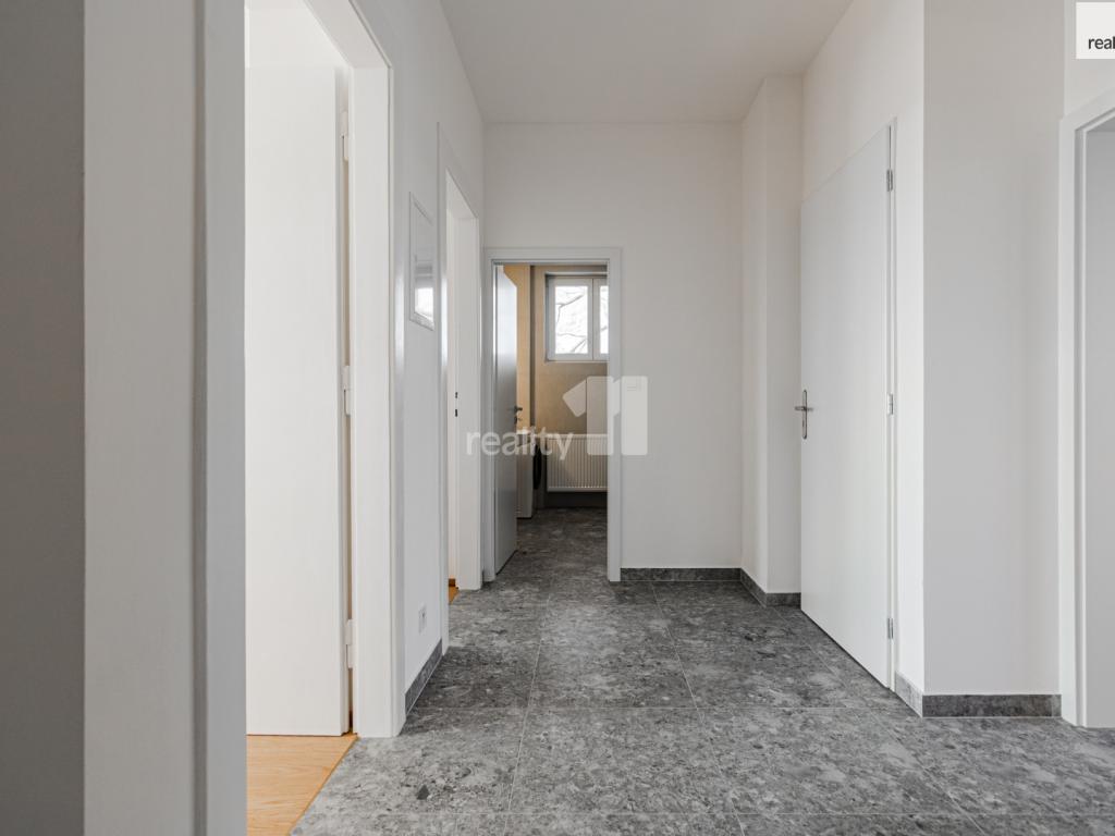 Pronájem bytu 1+kk 25 m2