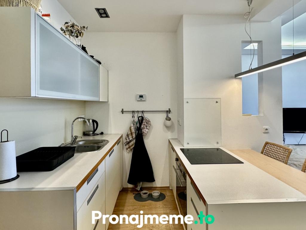 Pronájem bytu 1+kk 37 m2