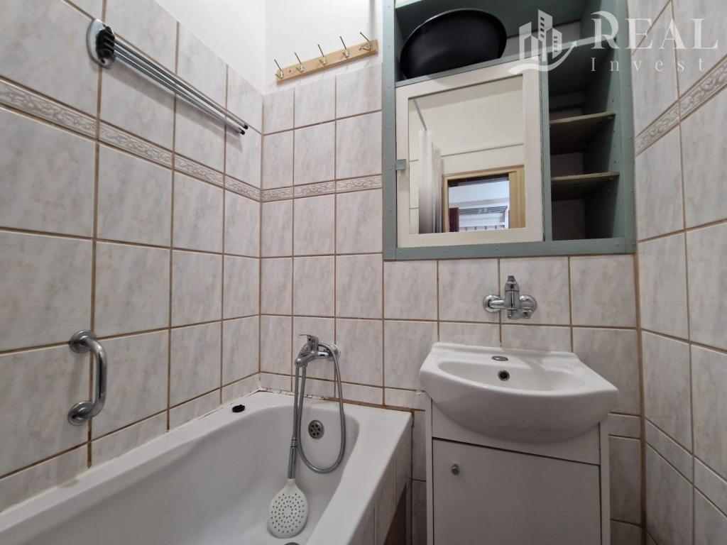 Pronájem bytu 1+1 40 m2