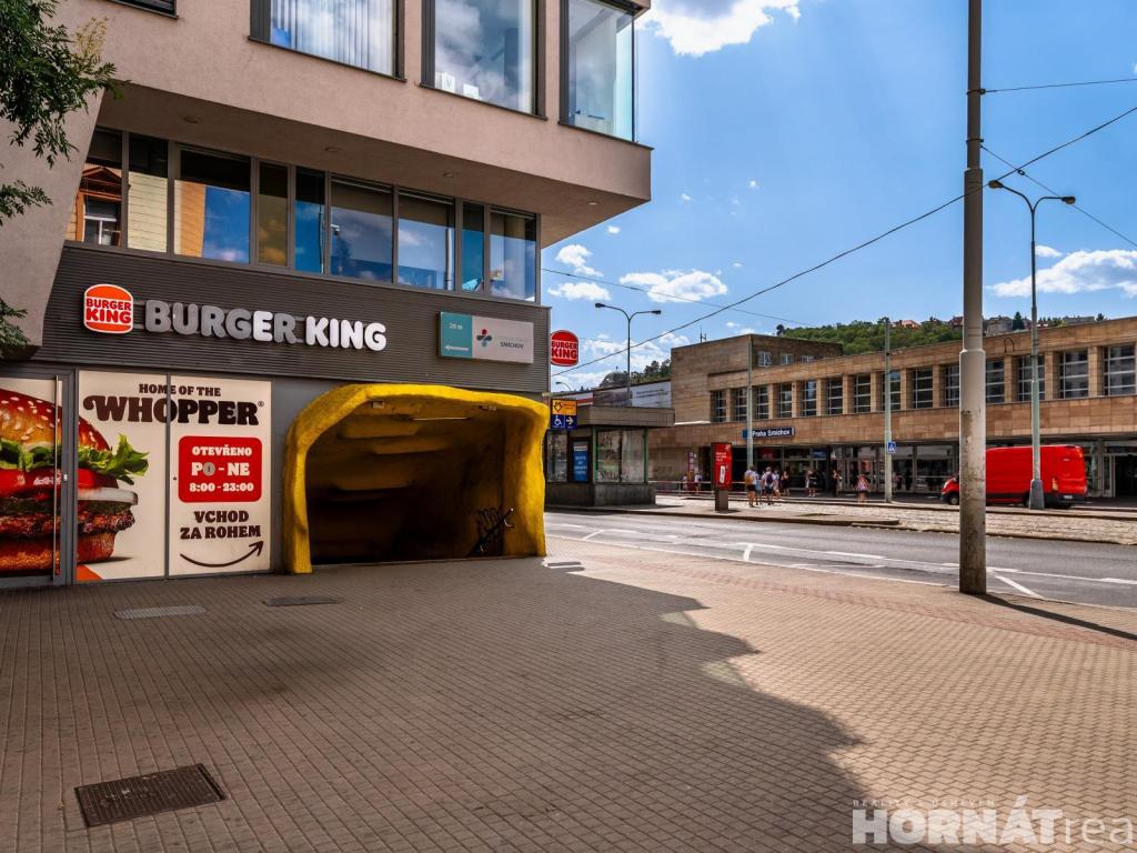 Pronájem bytu 1+kk 28 m2, Praha – náhled fotky 16