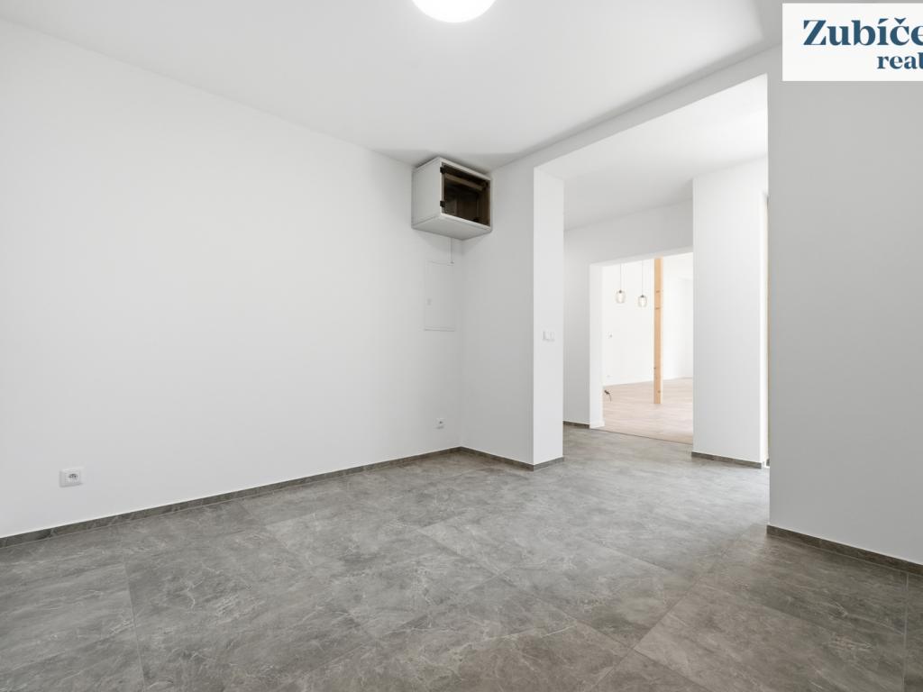Prodej domu 140 m2, Kunovice – náhled fotky 16