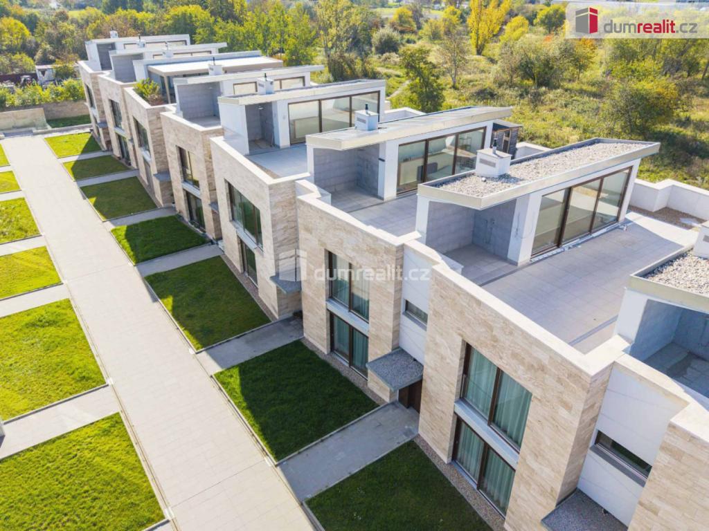 Prodej domu 280 m2, Praha – náhled fotky 11
