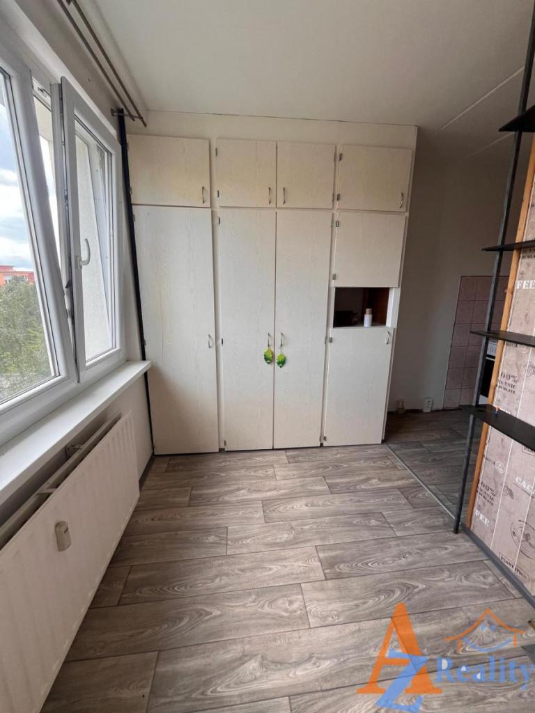 Pronájem bytu 1+1 37 m2