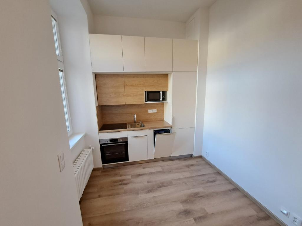 Pronájem bytu 1+kk 27 m2, Brno – náhled fotky 3