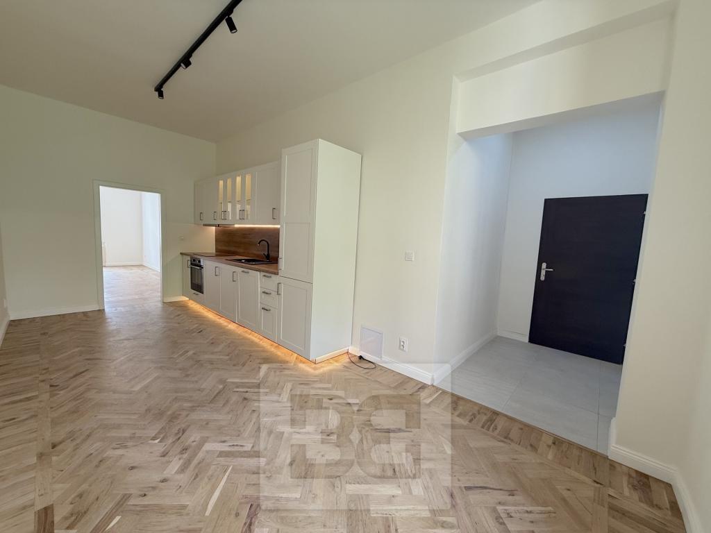 Pronájem bytu 1+1 44 m2
