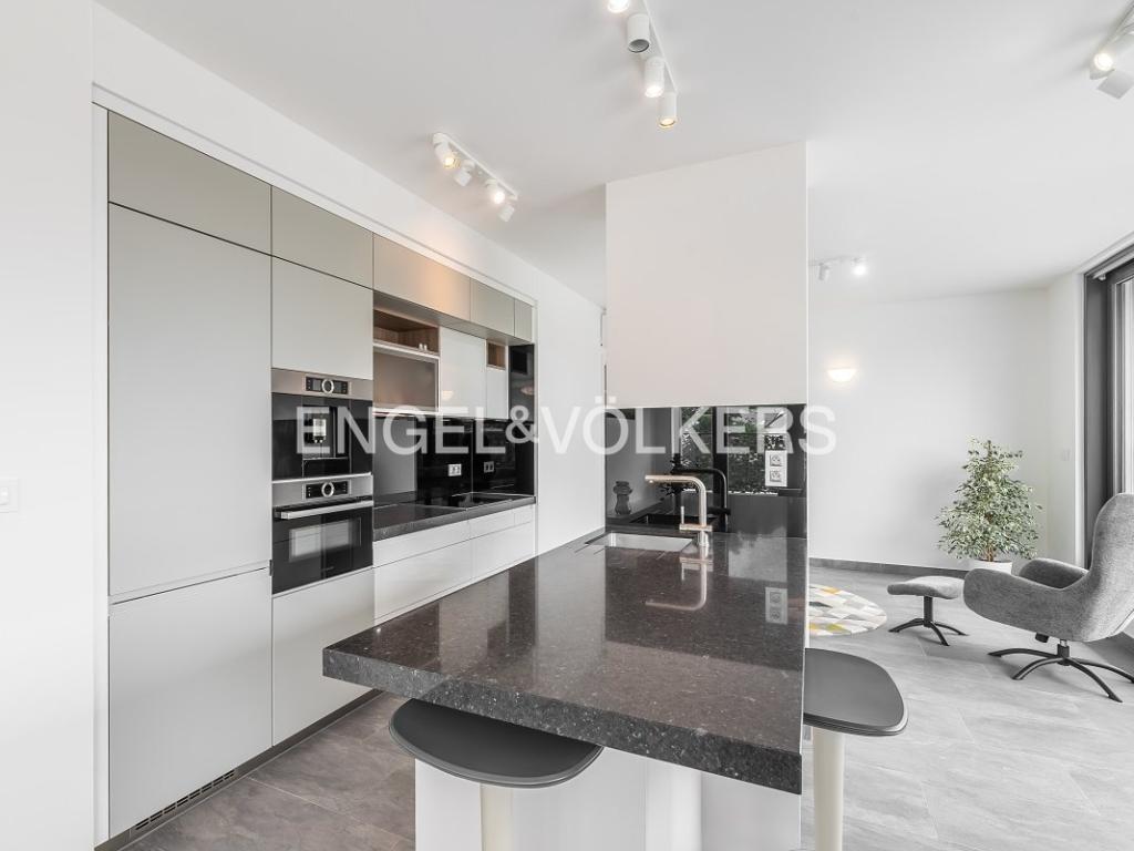 Pronájem bytu 2+kk 70 m2