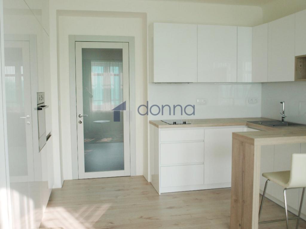 Pronájem bytu 1+kk 29 m2