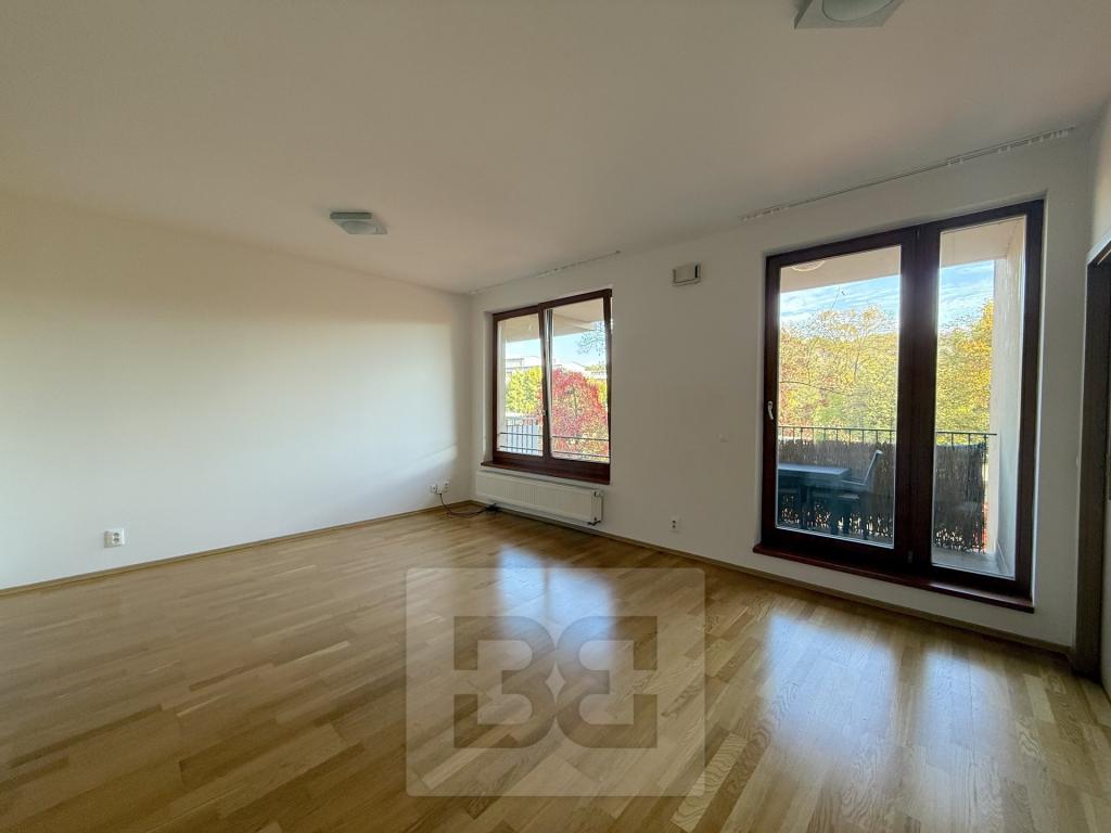 Pronájem bytu 2+kk 63 m2