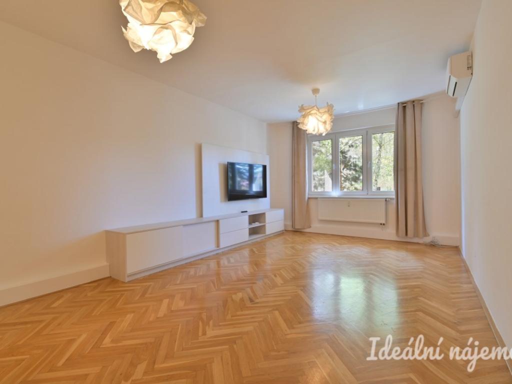 Pronájem bytu 3+1 102 m2