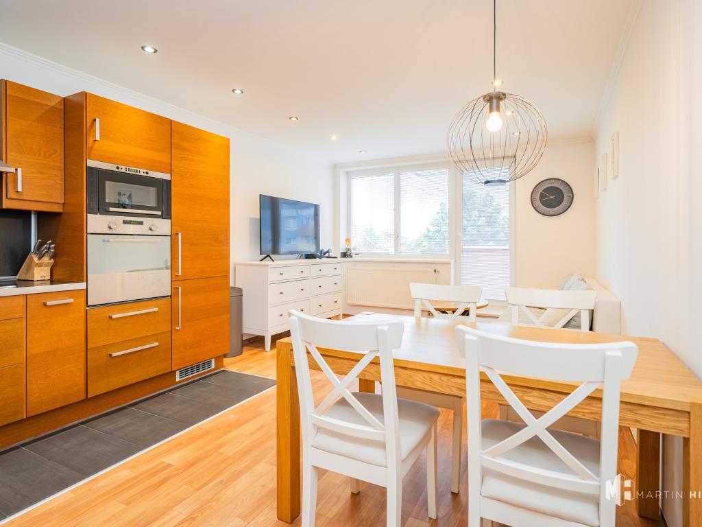 Pronájem bytu 2+kk 52 m2