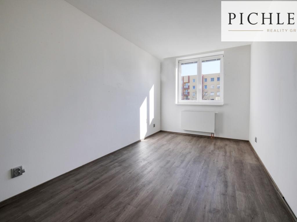 Pronájem bytu 2+kk 42 m² – pohled 6