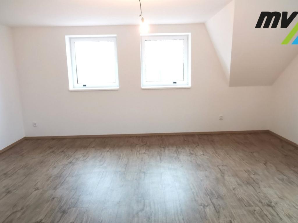 Pronájem bytu 1+1 68 m2