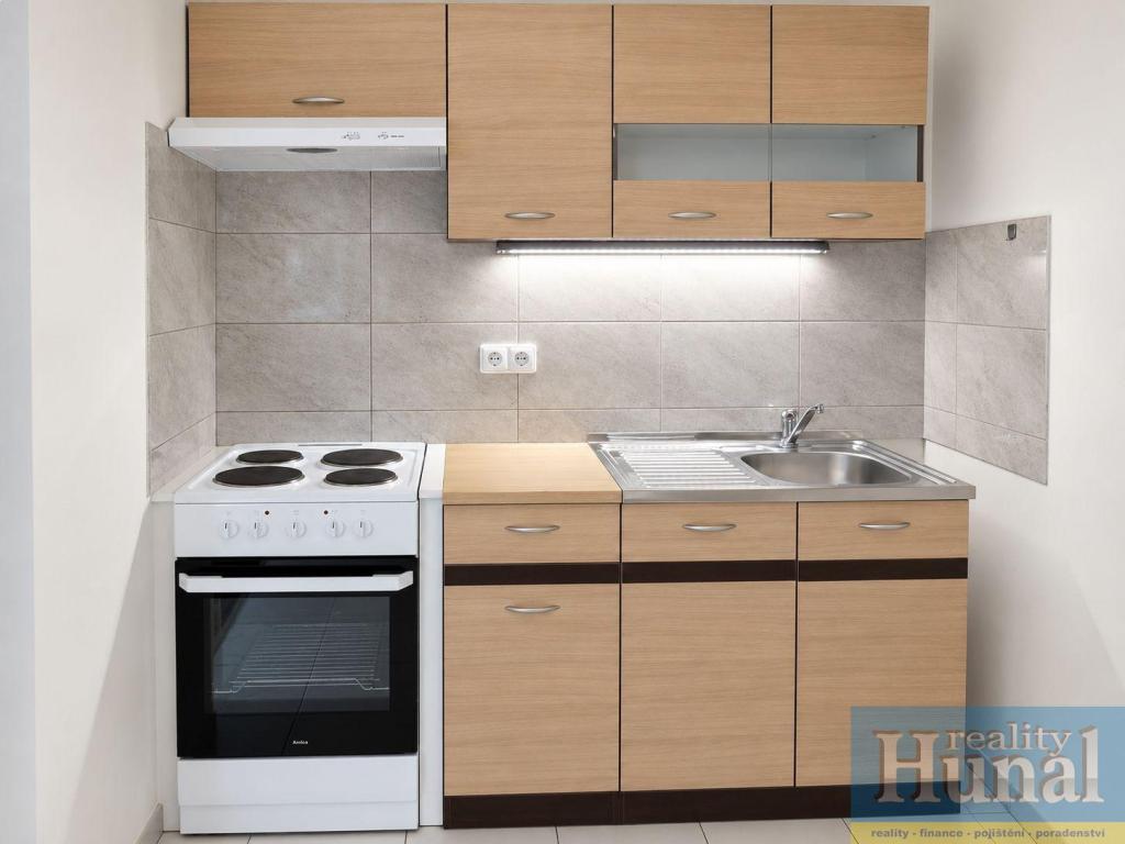 Pronájem bytu 1+kk 30 m2