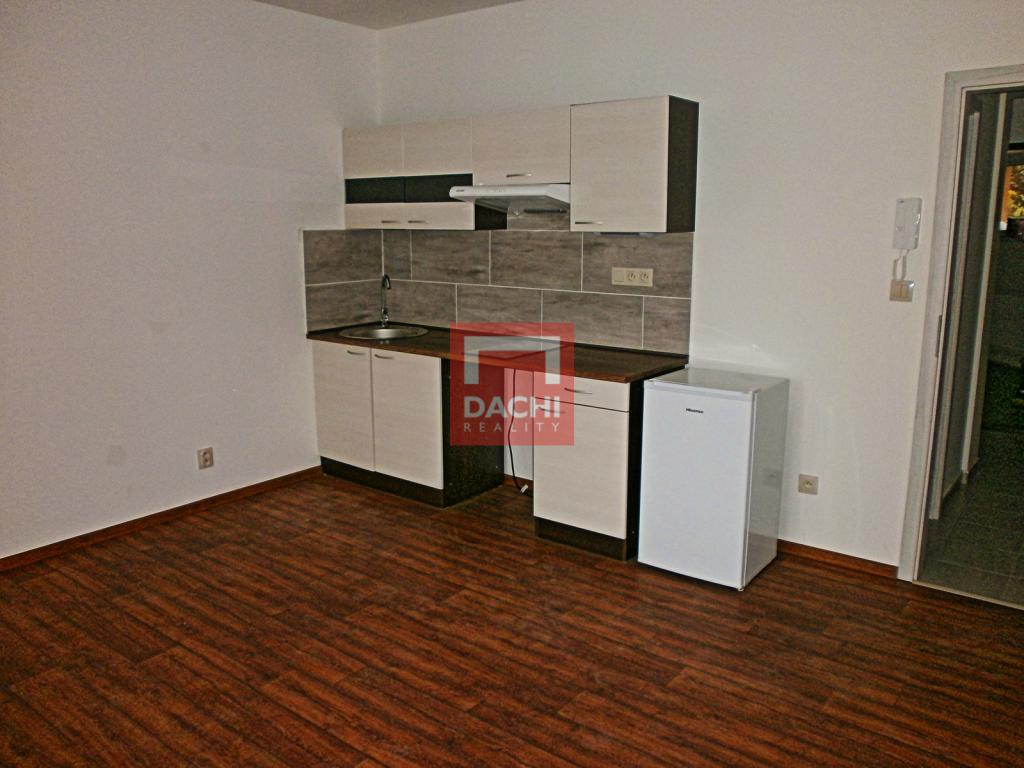 Pronájem bytu 1+kk 27 m2