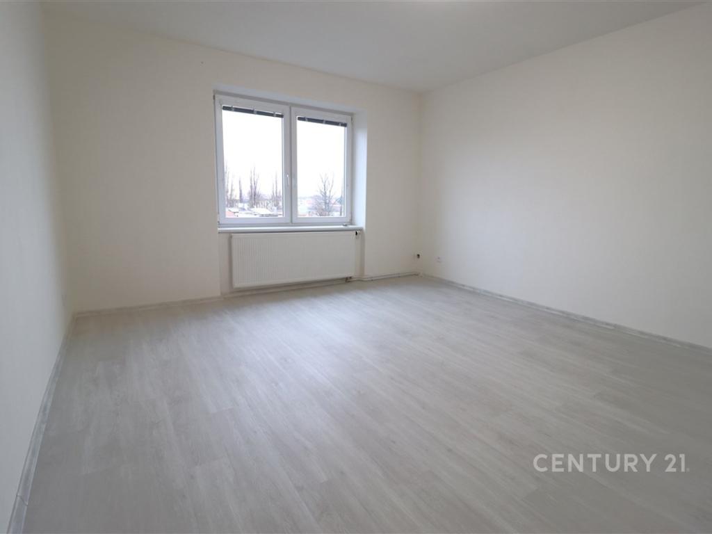 Pronájem bytu 3+kk 74 m2