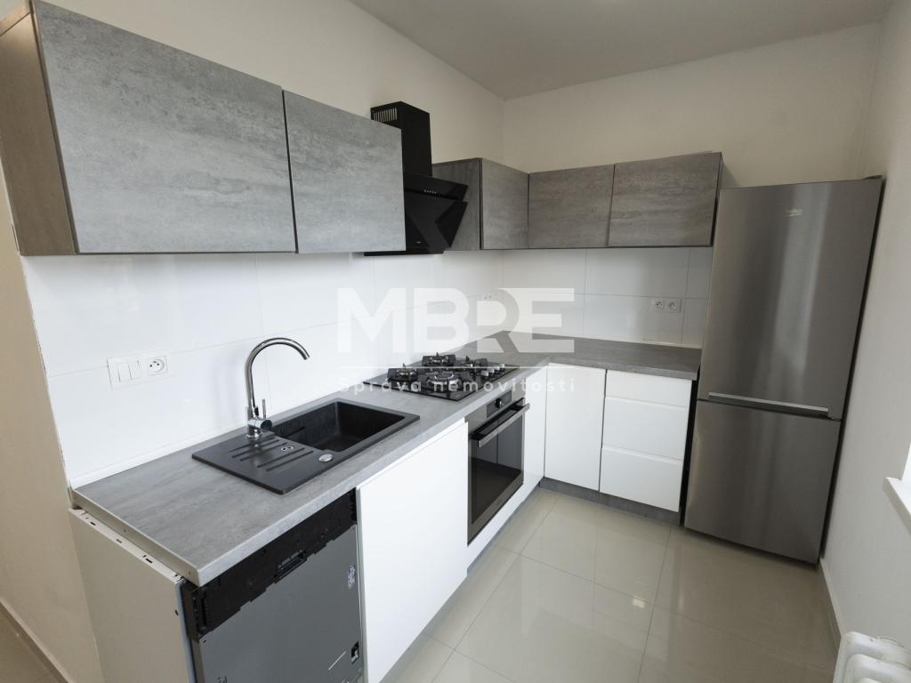 Pronájem bytu 1+1 43 m2