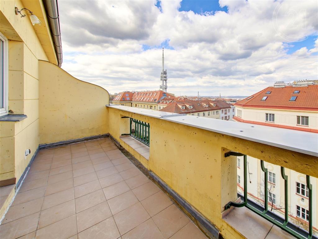 Pronájem bytu 1+kk 34 m2