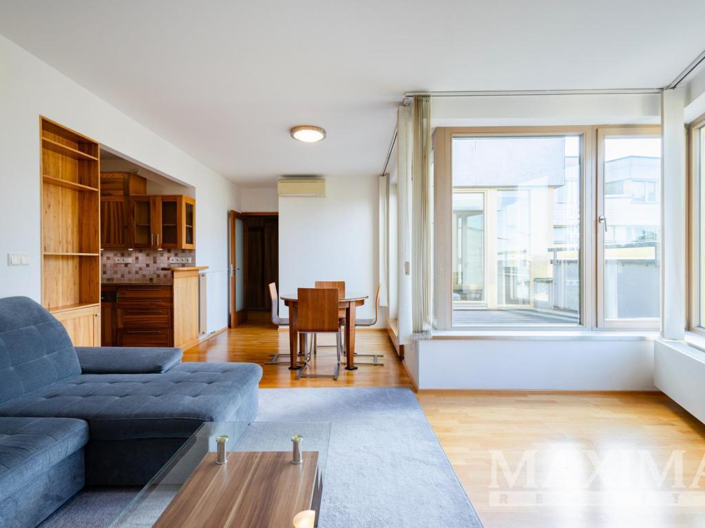 Pronájem bytu 2+kk 56 m2