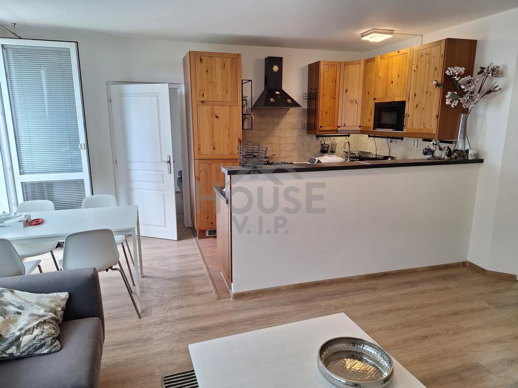 Pronájem bytu 4+kk 92 m2